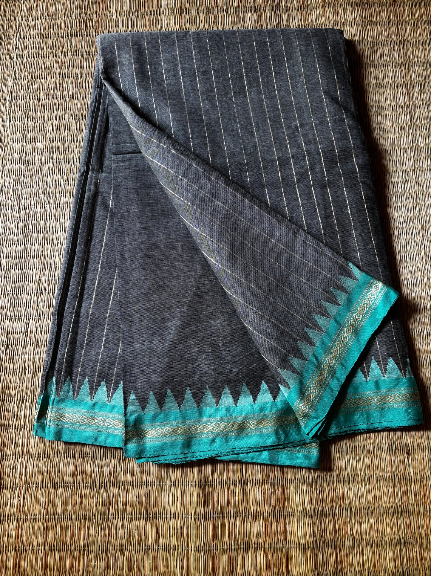 Handloom Cotton : Ponduru Khadi Saree - Gold & Grey with cyan border